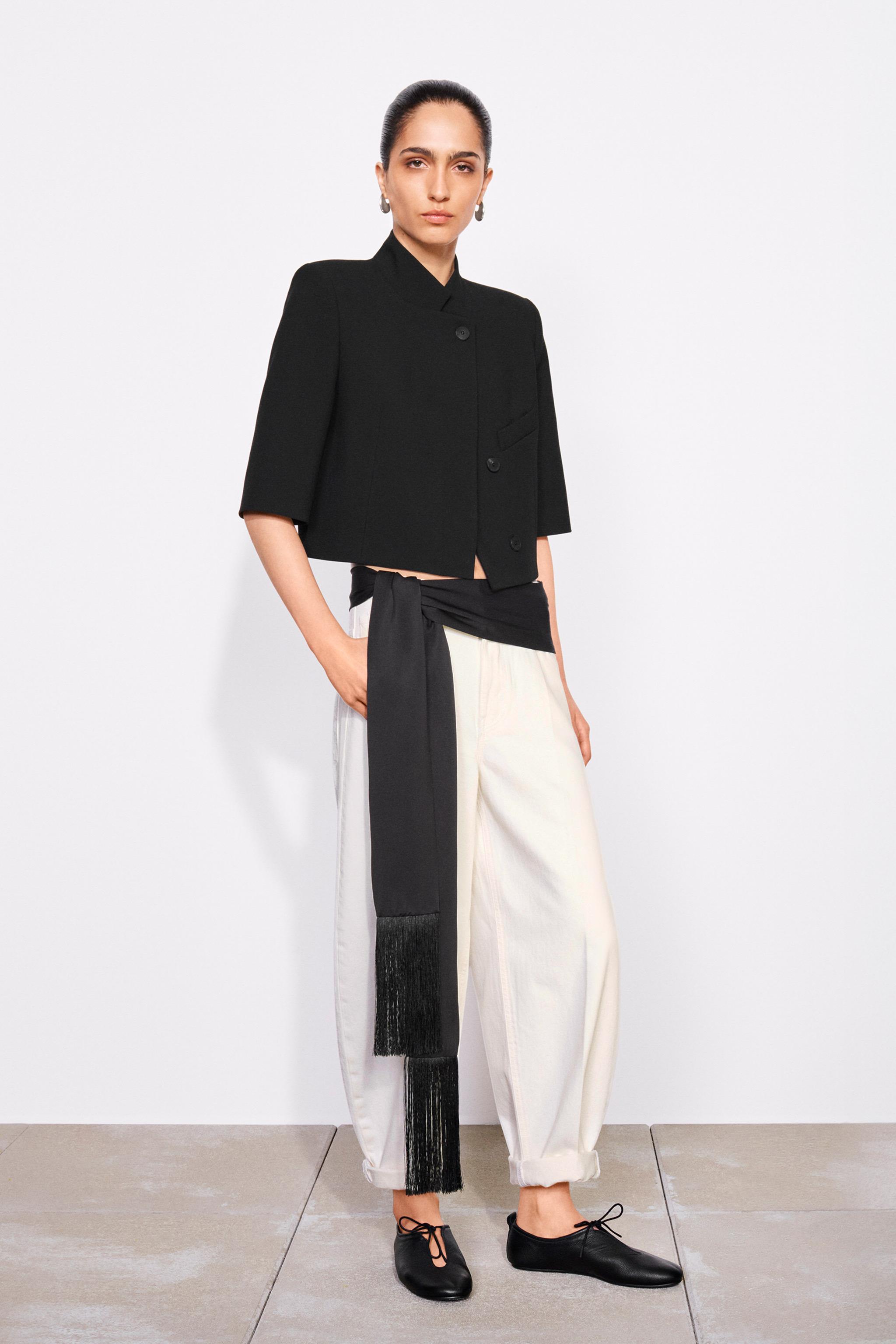 SHORT SLEEVE CROPPED BLAZER ZW COLLECTION
